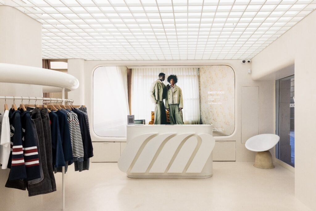 4Retail construye la primera tienda física de Eme Studios en Barcelona